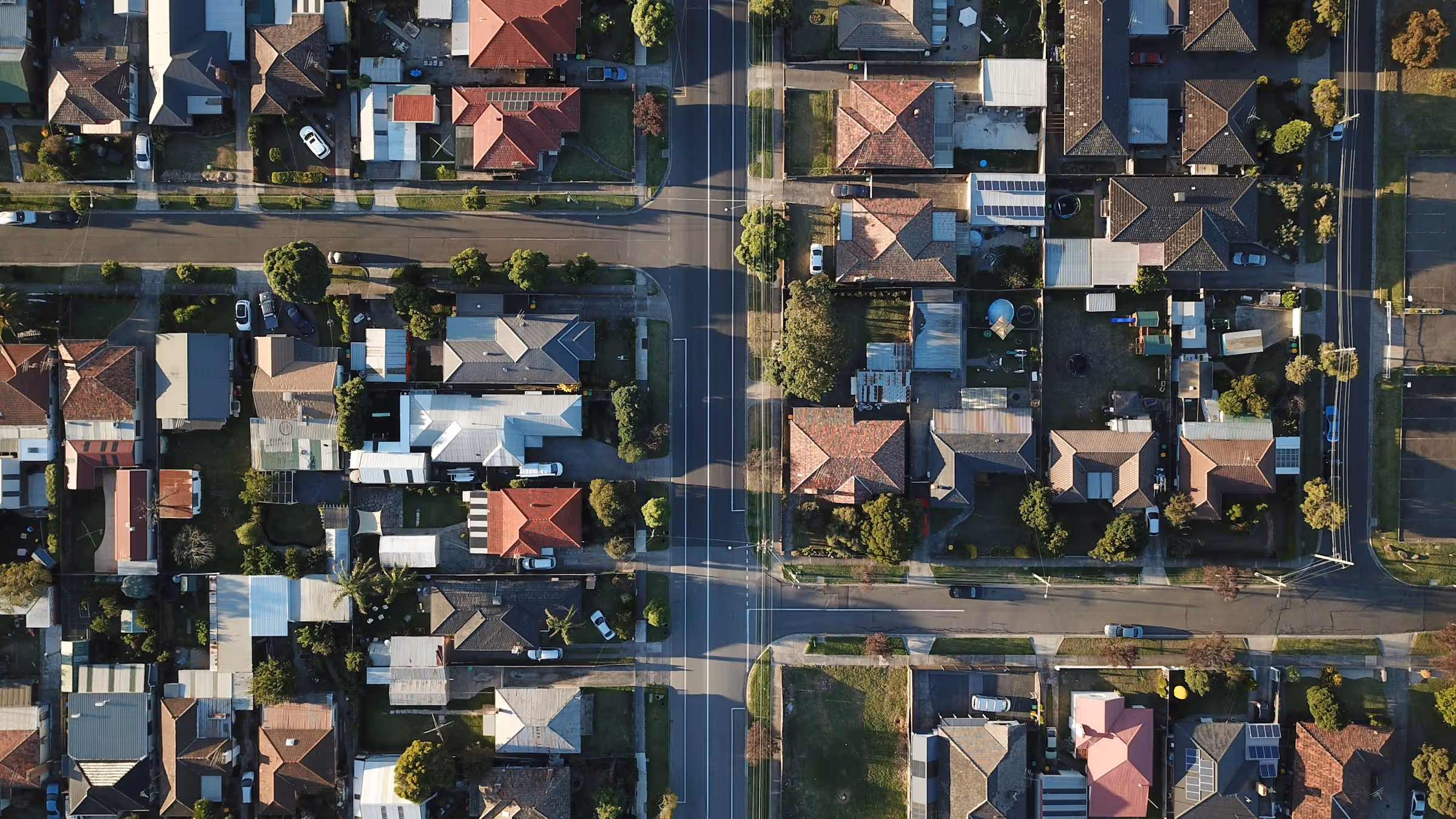 birdseye view of houses